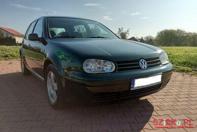 1998' Volkswagen Golf photo #1