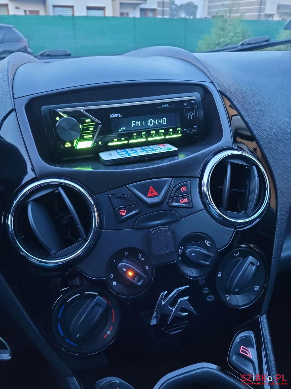 2012' Ford Ka photo #5