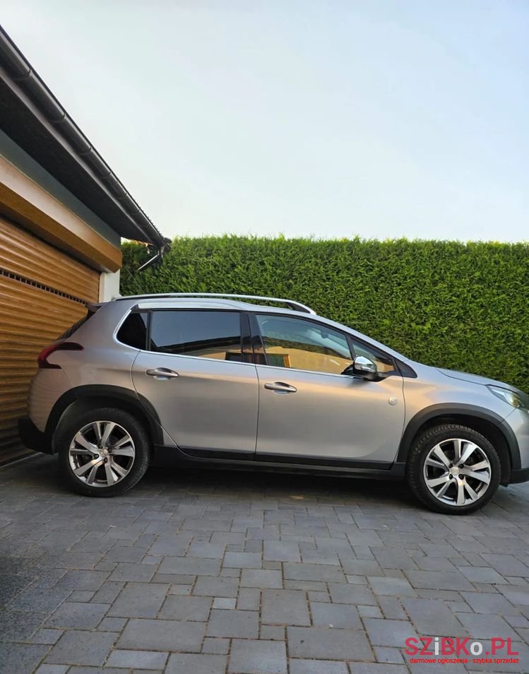 2016' Peugeot 2008 Puretech photo #1