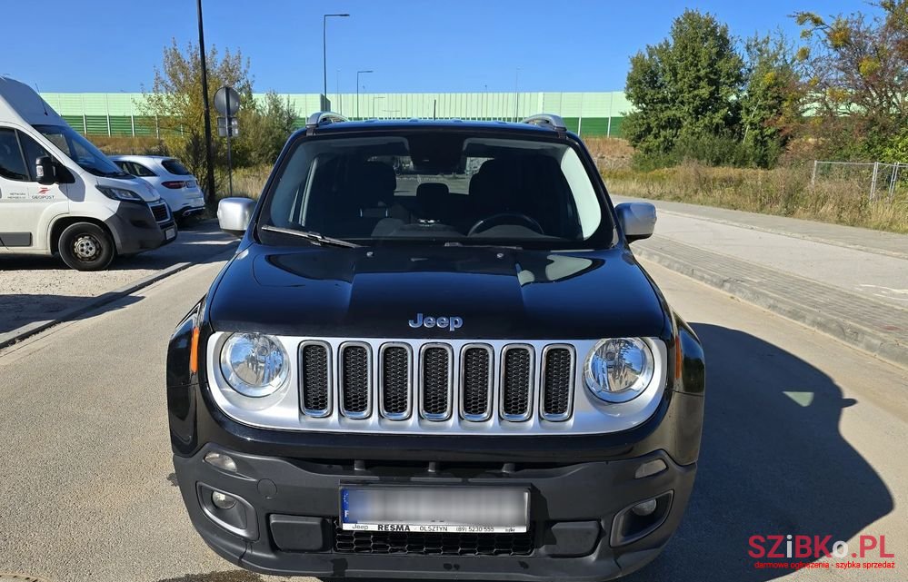 2015' Jeep Renegade photo #3