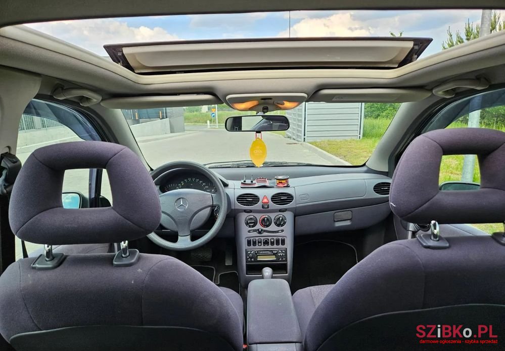 2000' Mercedes-Benz A-Class photo #6