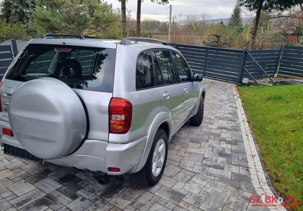 2004' Toyota RAV4 2.0 Vvt-I 4X4 photo #5