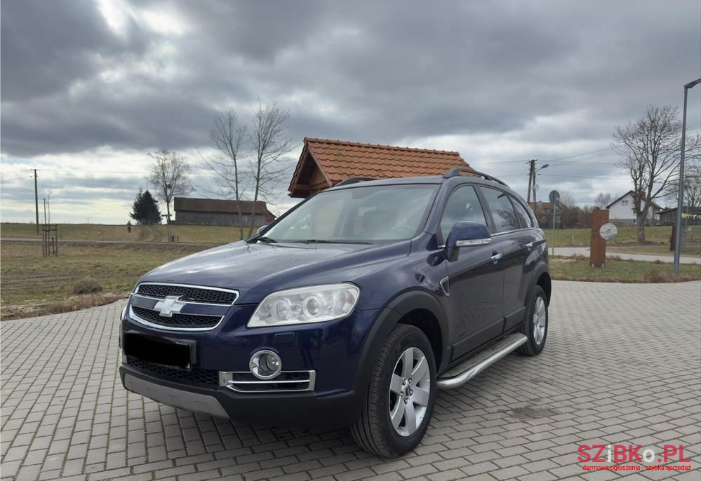 2007' Chevrolet Captiva photo #1
