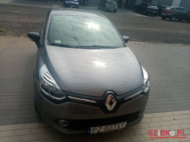 2013' Renault Clio photo #3