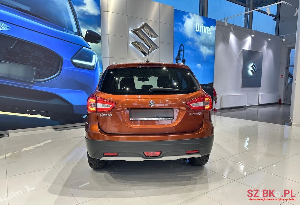 2017' Suzuki SX4 photo #6