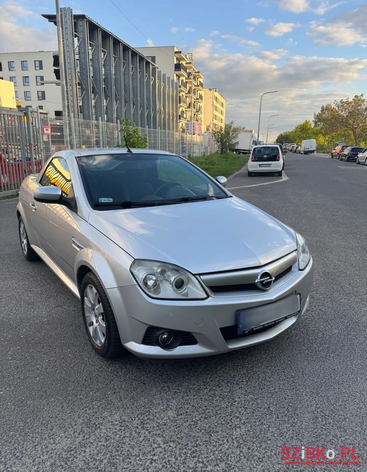 2004' Opel Tigra 1.4 Enjoy photo #2