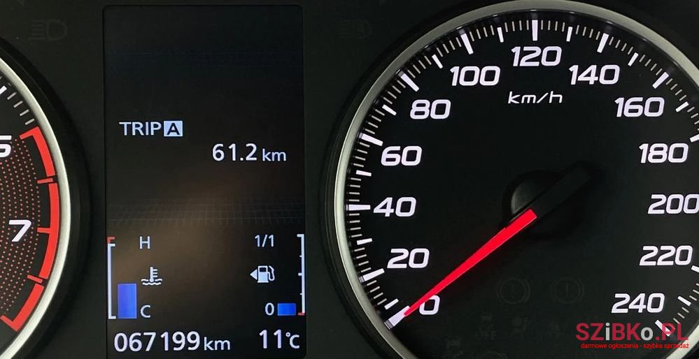 2019' Mitsubishi Eclipse Cross photo #3