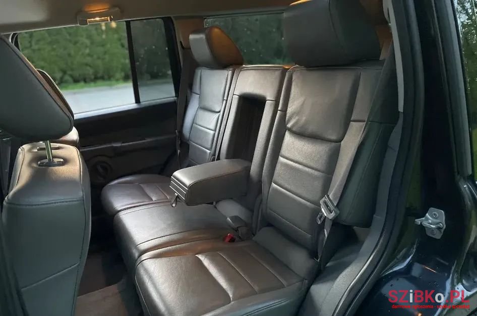 2007' Jeep Commander photo #5