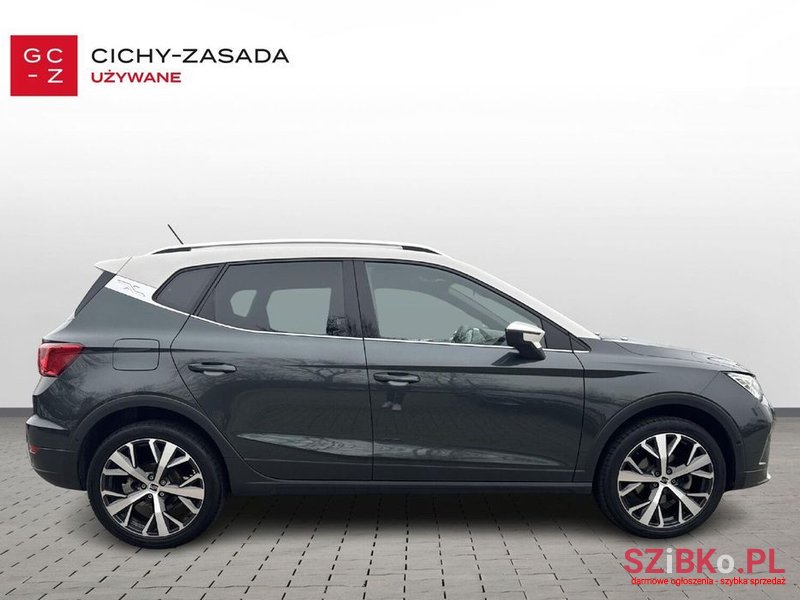 2021' SEAT Arona photo #6