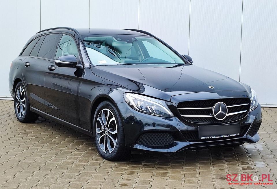 2018' Mercedes-Benz C-Class photo #2