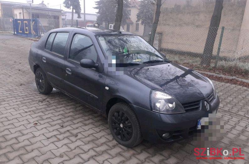 2008' Renault Thalia photo #1