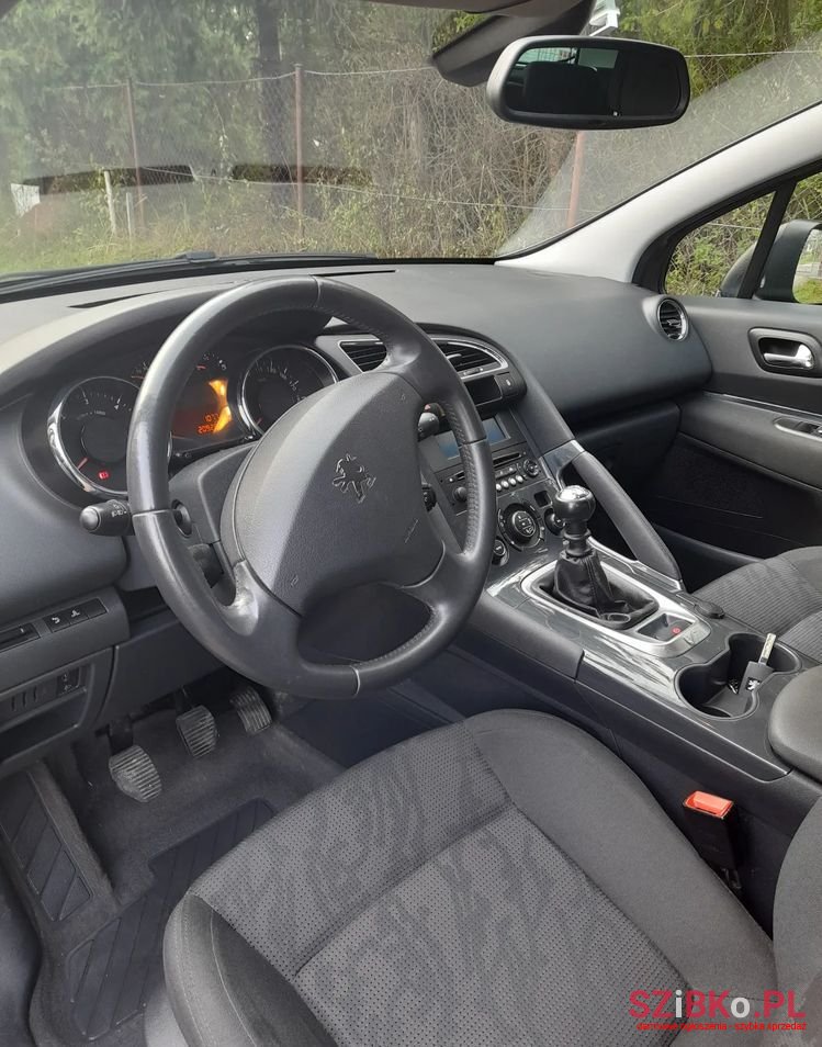 2011' Peugeot 3008 photo #6