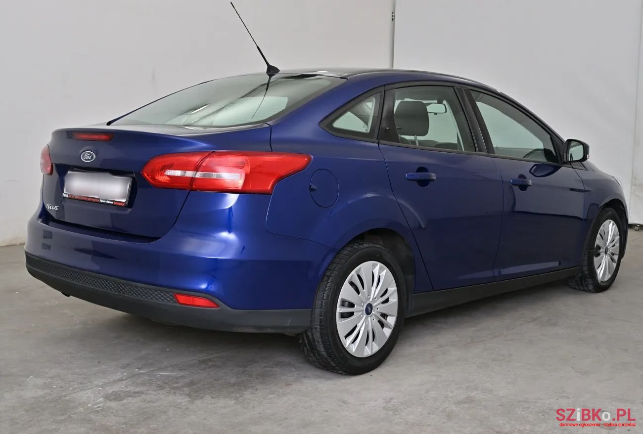 2017' Ford Focus photo #1