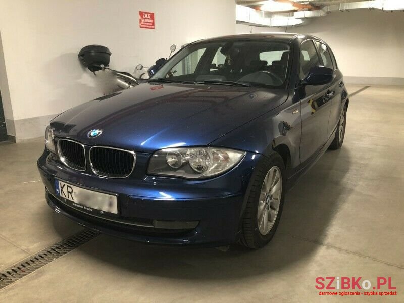 2009' BMW Seria 1 photo #1