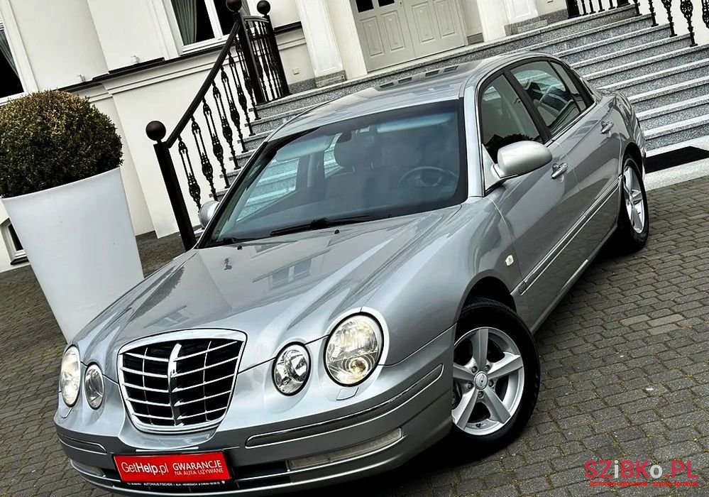 2006' Kia Opirus photo #1