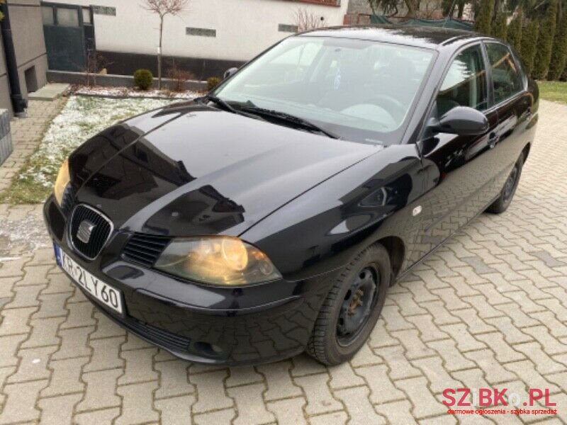 2002' SEAT Cordoba photo #4