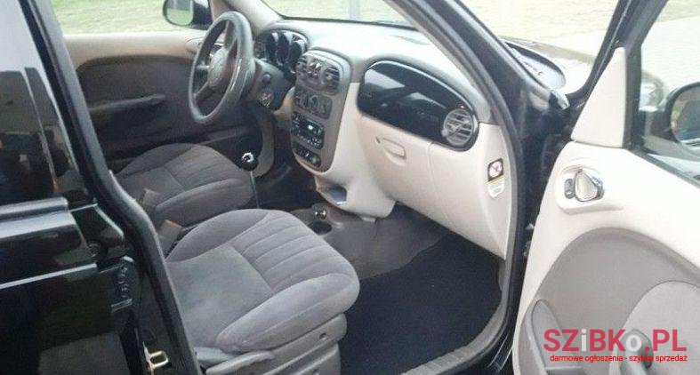 2001' Chrysler PT Cruiser photo #2