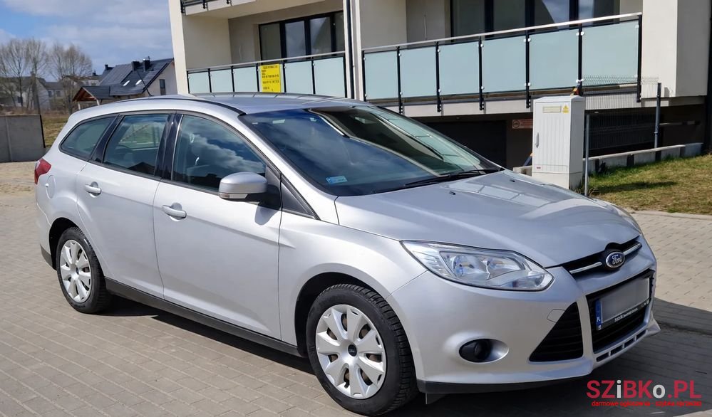 2013' Ford Focus 1.6 Gold X (Edition) photo #3