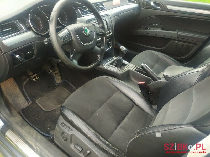 2008' Skoda Superb photo #5
