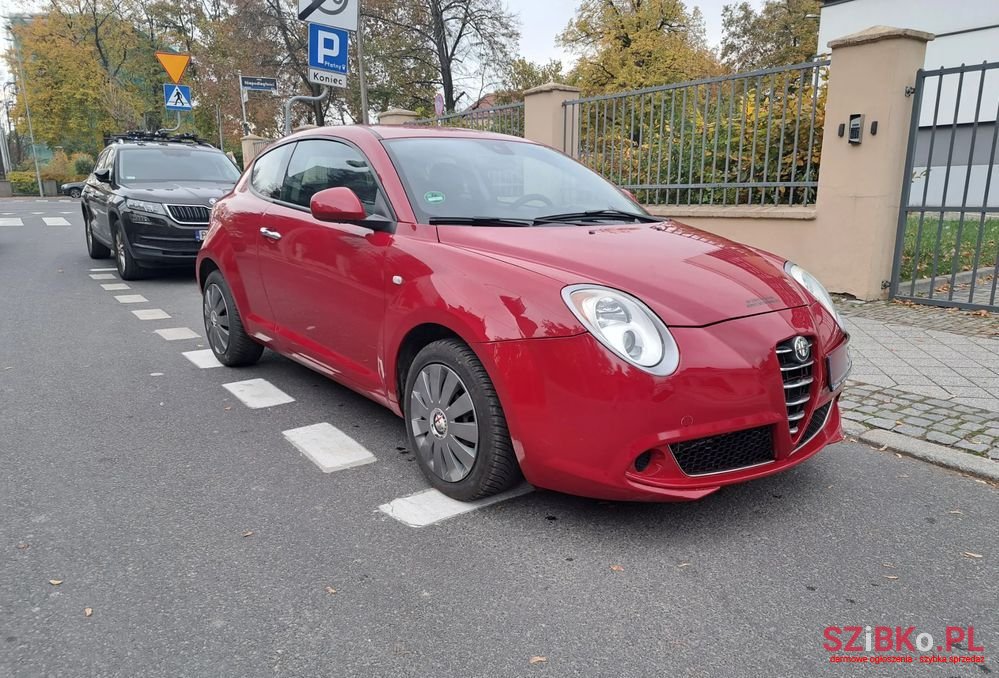 2009' Alfa Romeo MiTo 1.4 16V Turismo photo #2