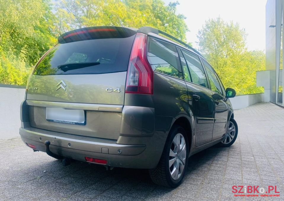 2007' Citroen C4 Grand Picasso photo #5