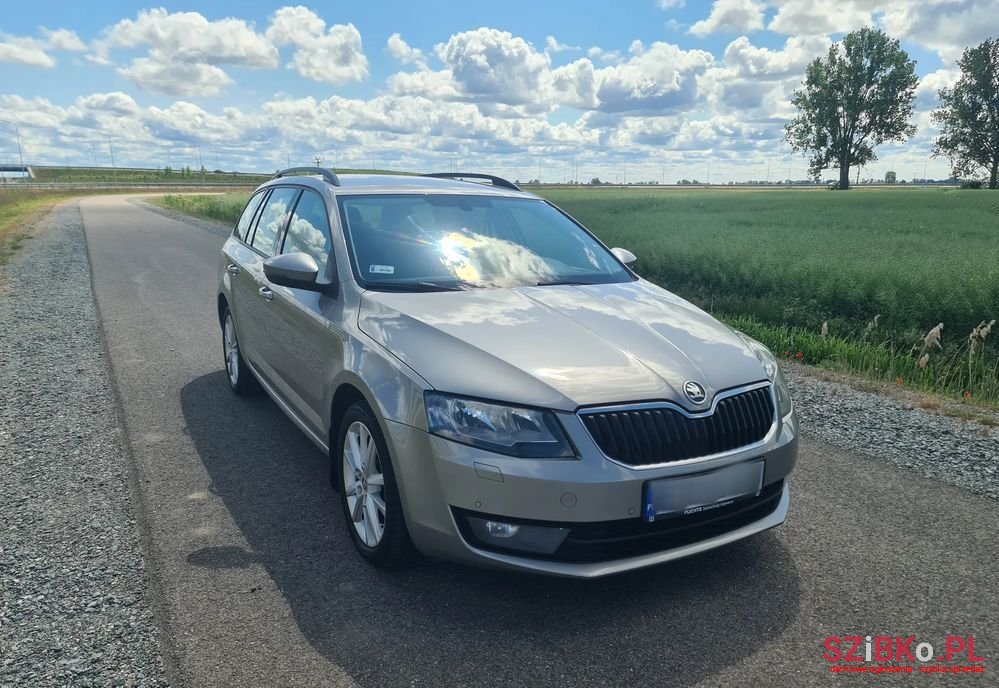 2014' Skoda Octavia 1.4 Tsi Ambition photo #3