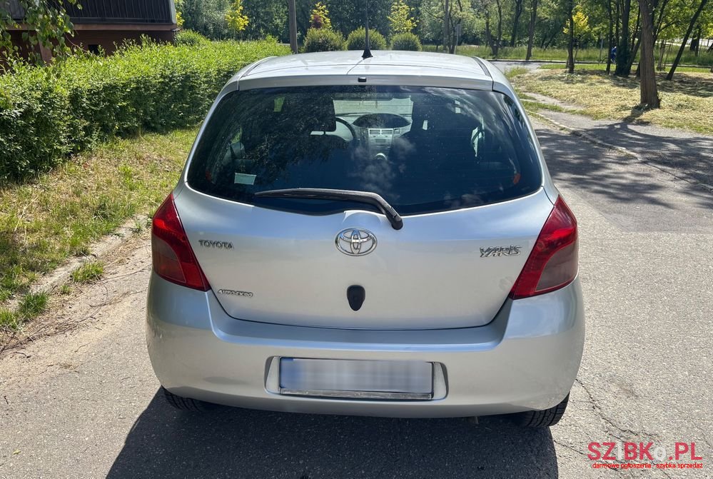 2006' Toyota Yaris 1.3 photo #4