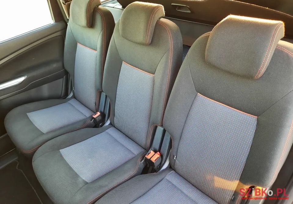 2010' Ford Galaxy photo #6