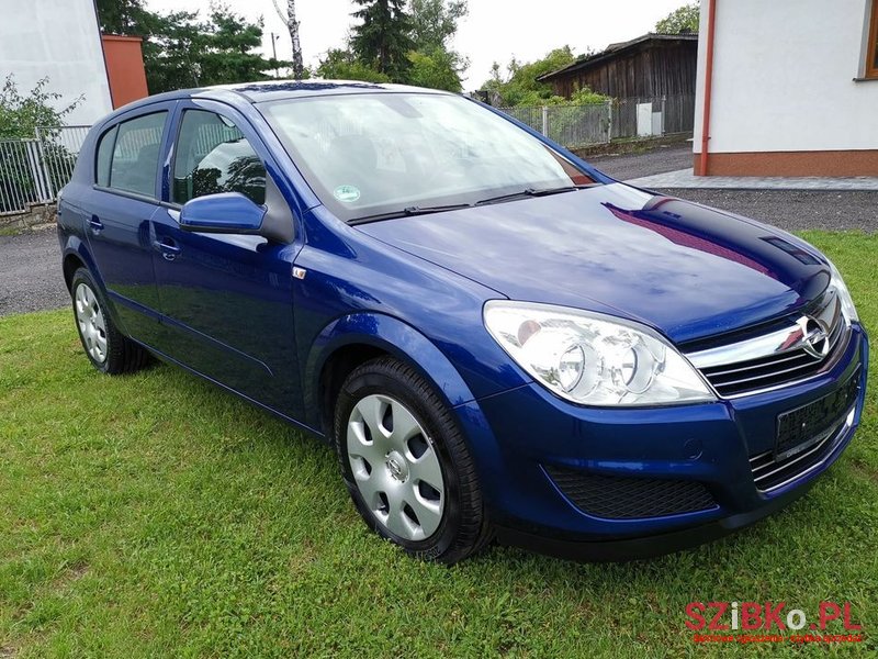 2007' Opel Astra Iii 1.6 Elegance photo #5