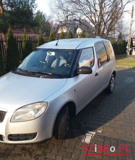 2007' Skoda Roomster photo #1