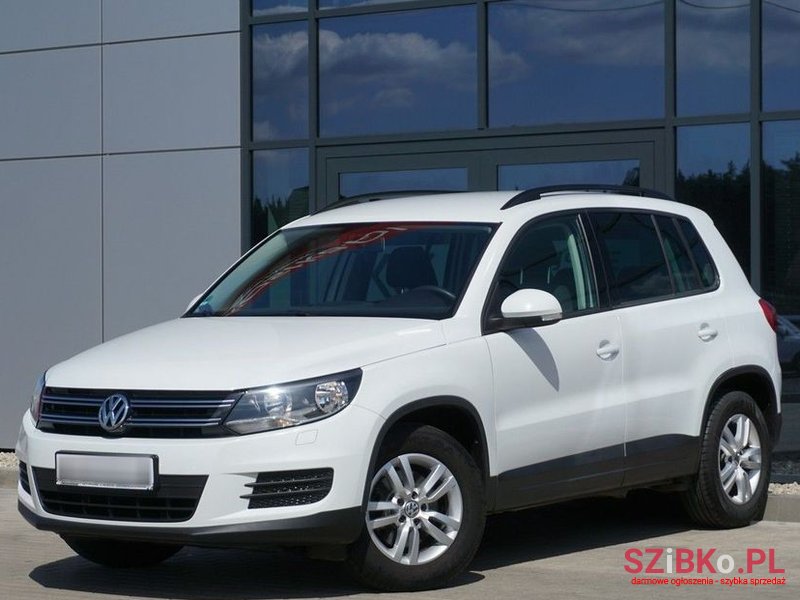 2015' Volkswagen Tiguan photo #1