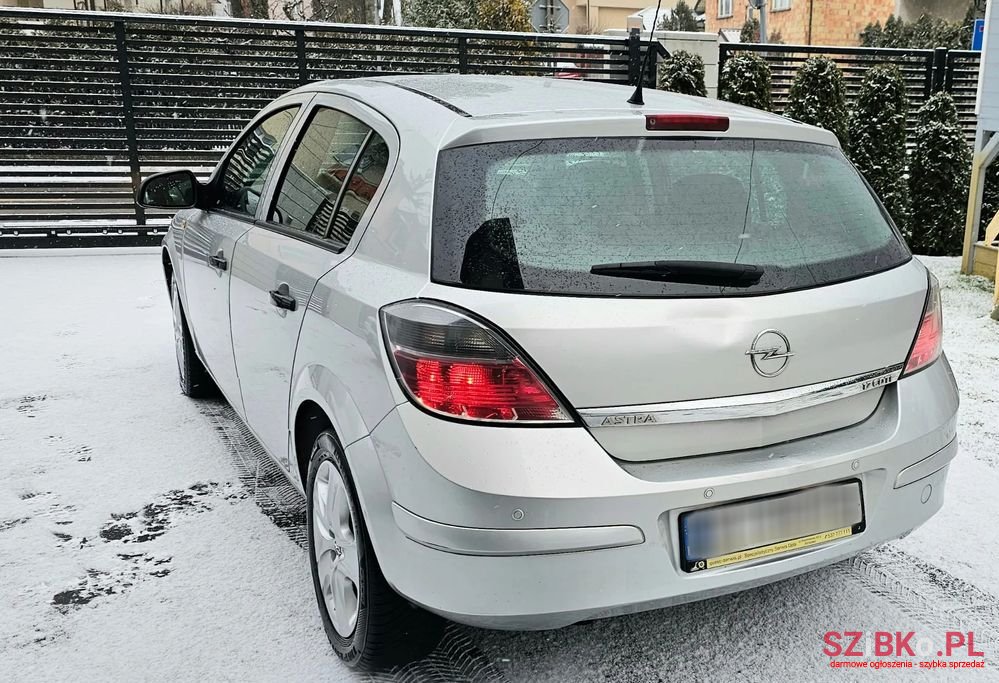 2012' Opel Astra Iv 1.7 Cdti Enjoy photo #3