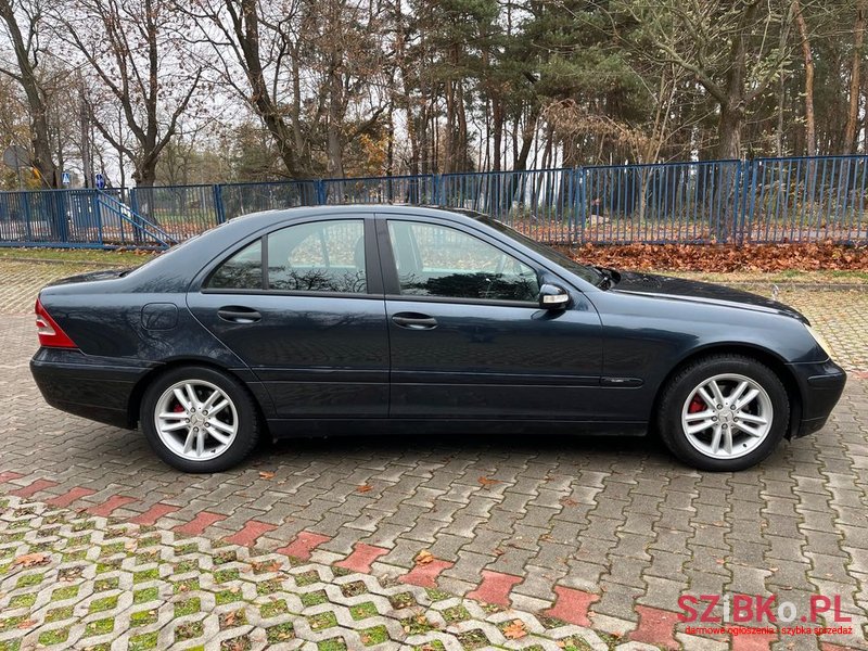 2003' Mercedes-Benz C-Class photo #6