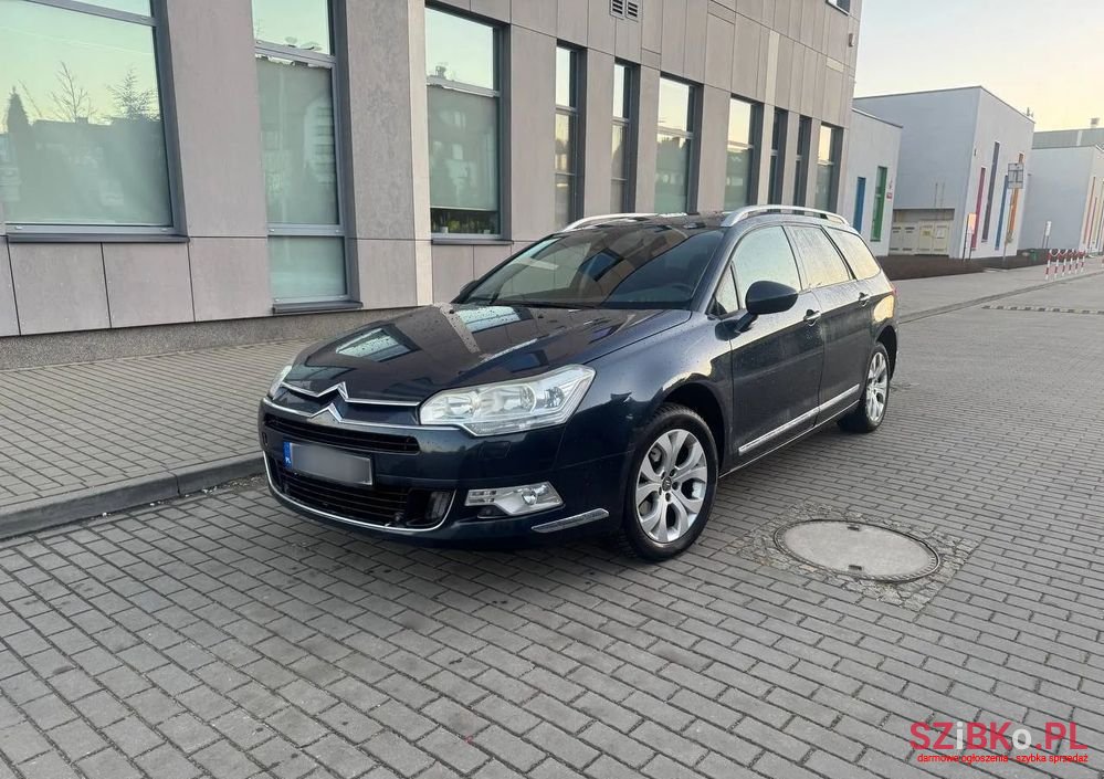 2009' Citroen C5 2.0 Hdi Attraction photo #1