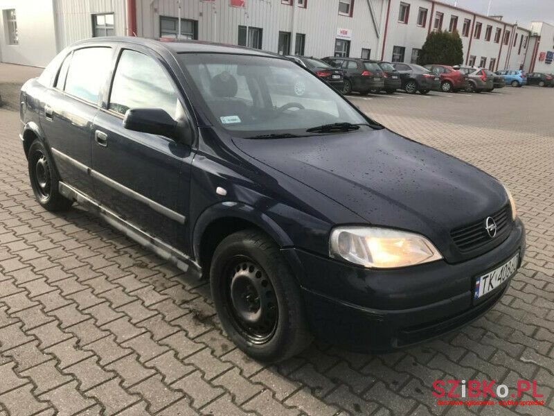 2003' Opel Astra photo #1