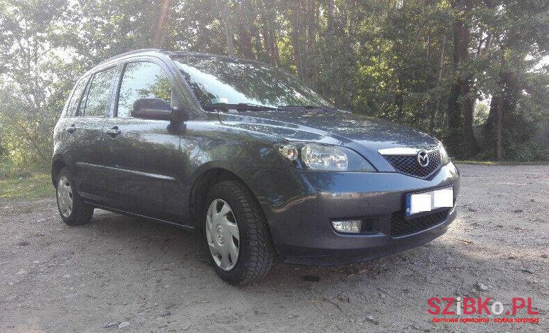 2003' Mazda 2 photo #4