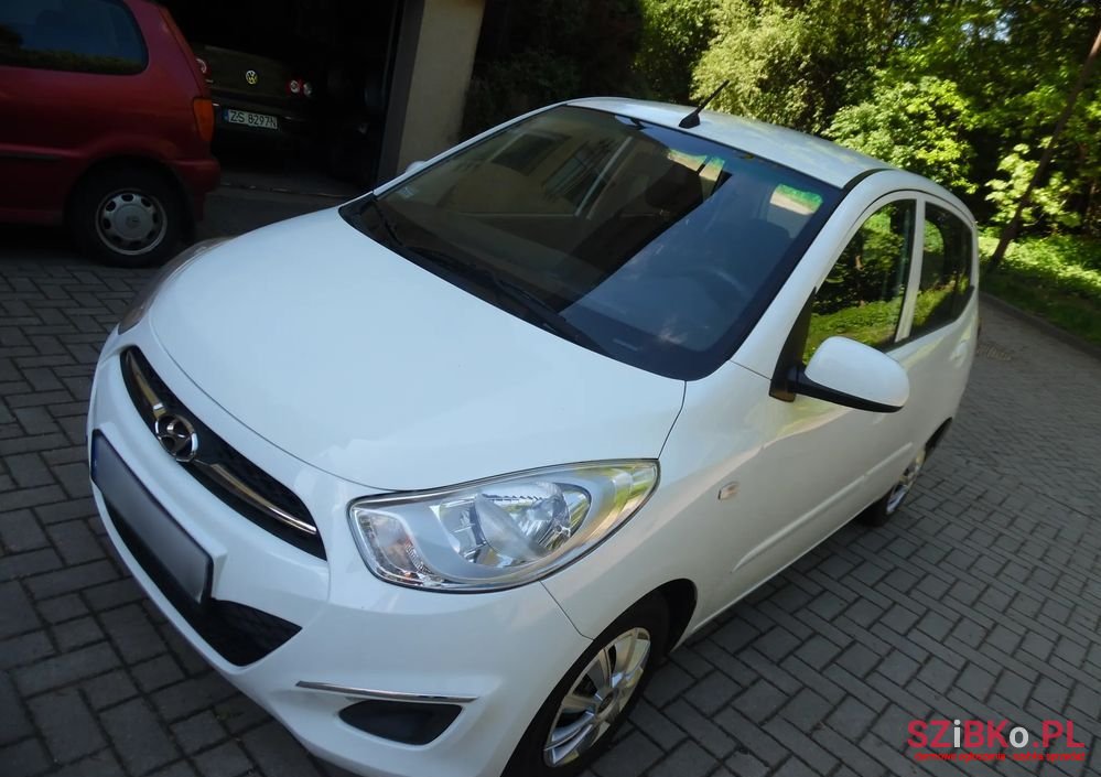 2011' Hyundai i10 photo #2