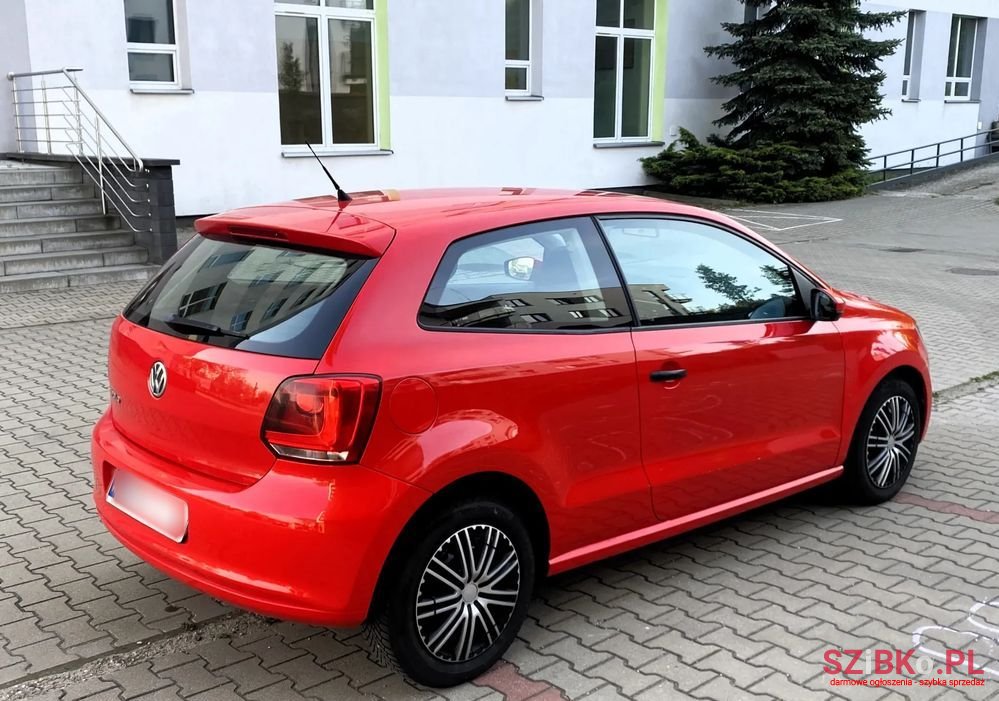 2011' Volkswagen Polo 1.2 Trendline photo #3