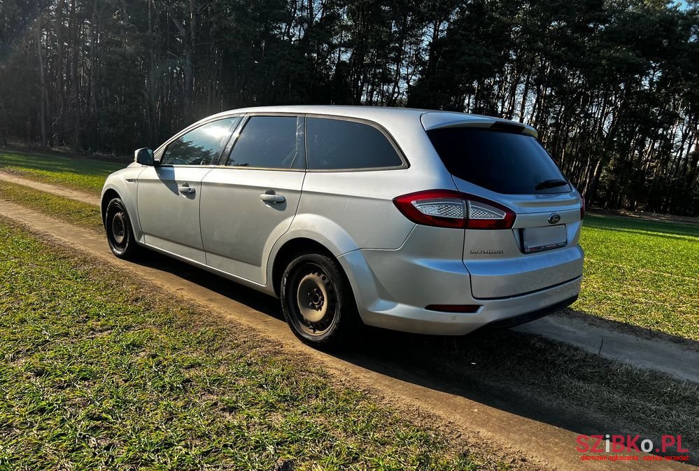 2011' Ford Mondeo 1.6 Tdci Trend photo #3