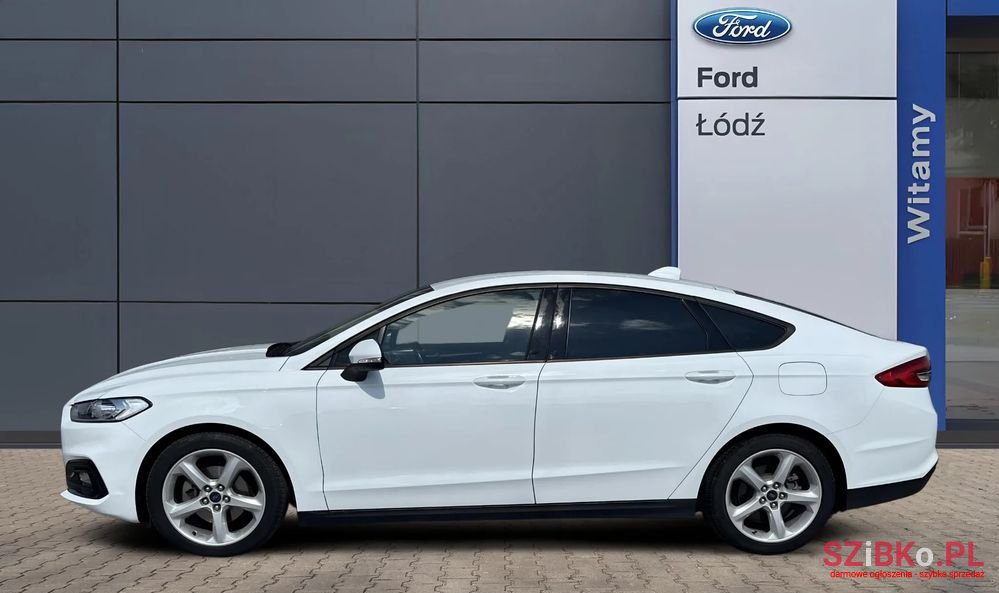 2020' Ford Mondeo 2.0 Ecoblue Trend photo #2