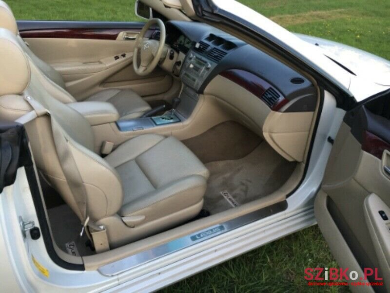 2004' Lexus photo #5