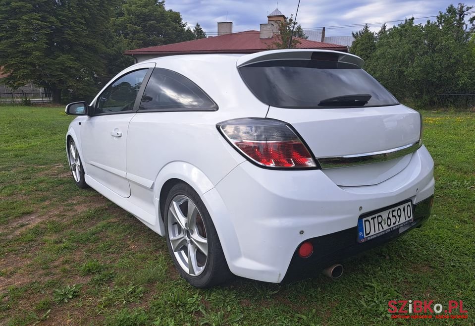 2007' Opel Astra Sport photo #4