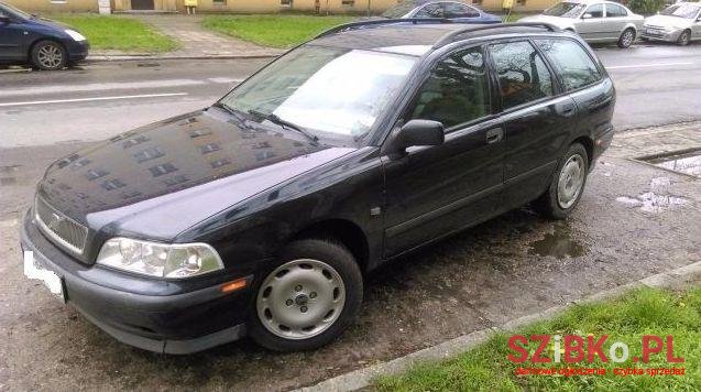 1998' Volvo V40 photo #1