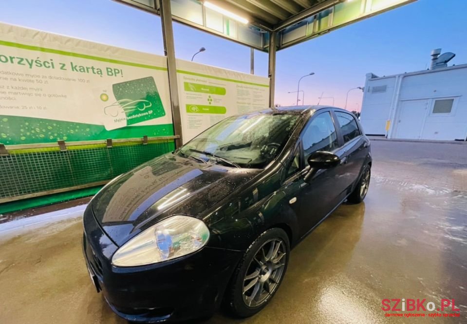 2007' Fiat Grande Punto photo #1