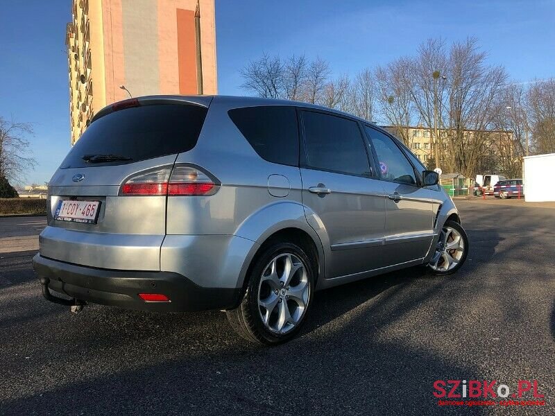 2008' Ford S-Max photo #3