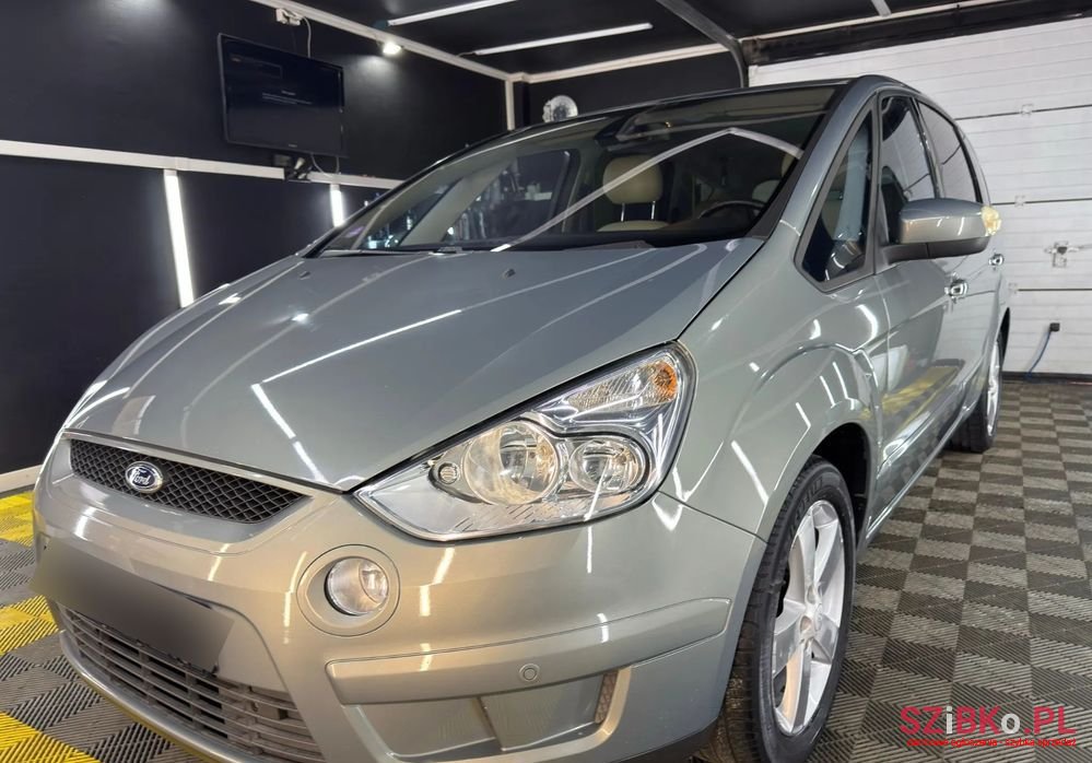 2009' Ford S-Max 2.0 Viva Titanium photo #1