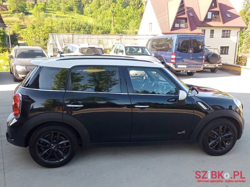 2011' MINI Countryman photo #4