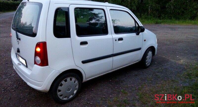 2004' Opel Agilla photo #2