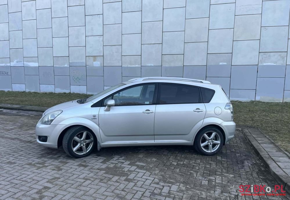 2008' Toyota Corolla Verso photo #5