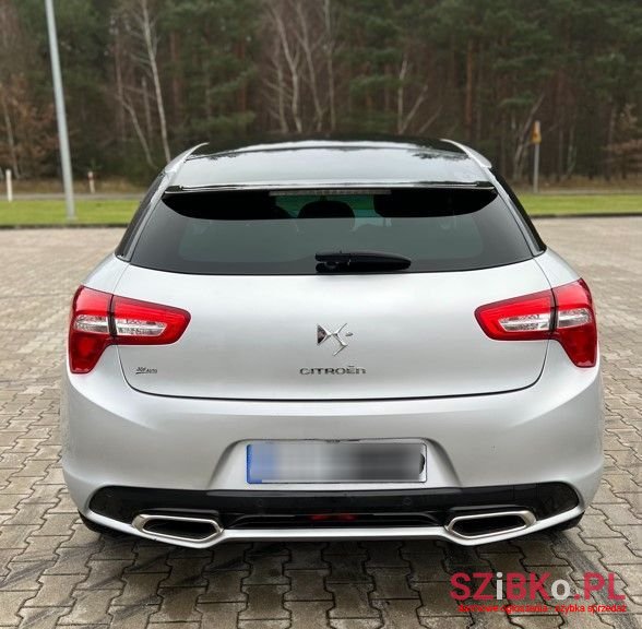 2012' Citroen DS5 photo #4